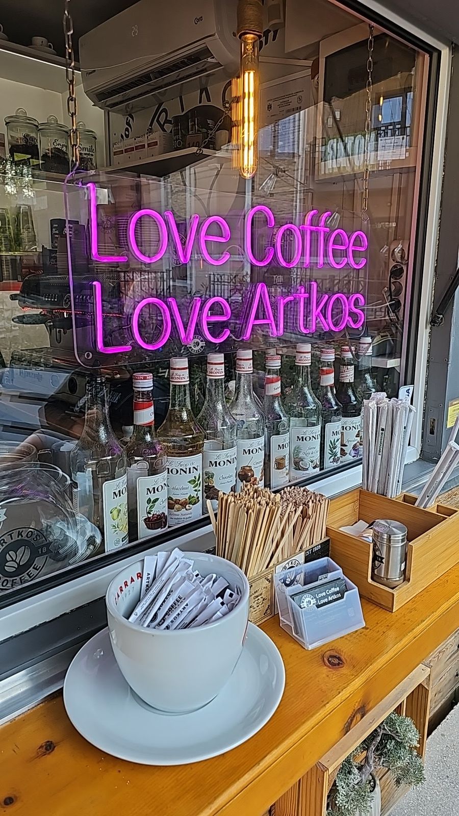 ARTKOS COFFEE photo 1