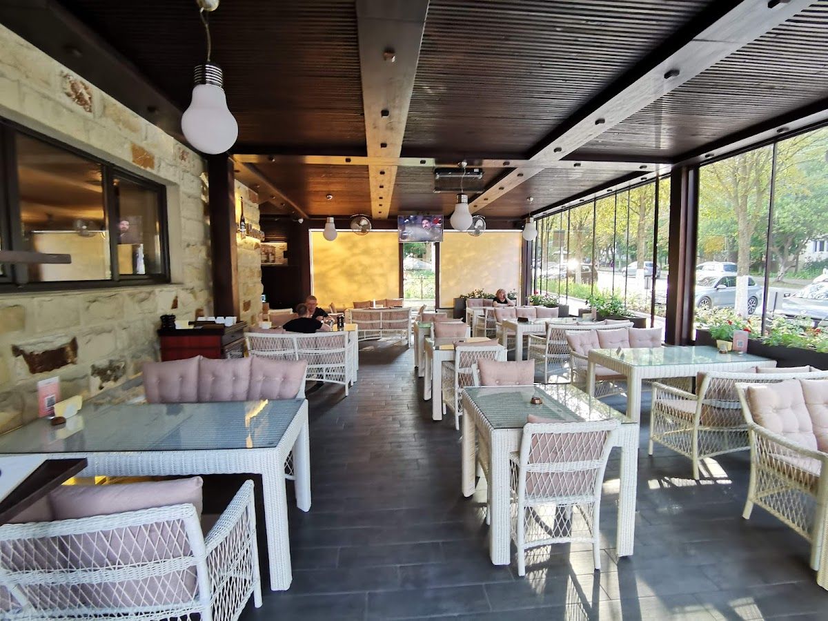 Wine House