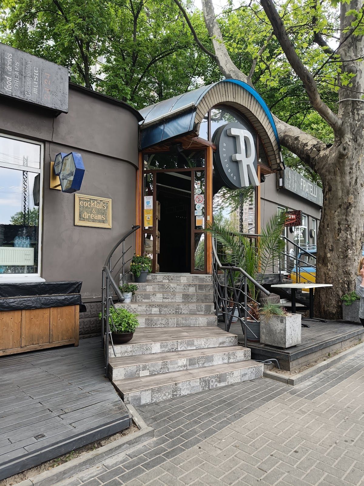 Fratelli RestoBar photo 2