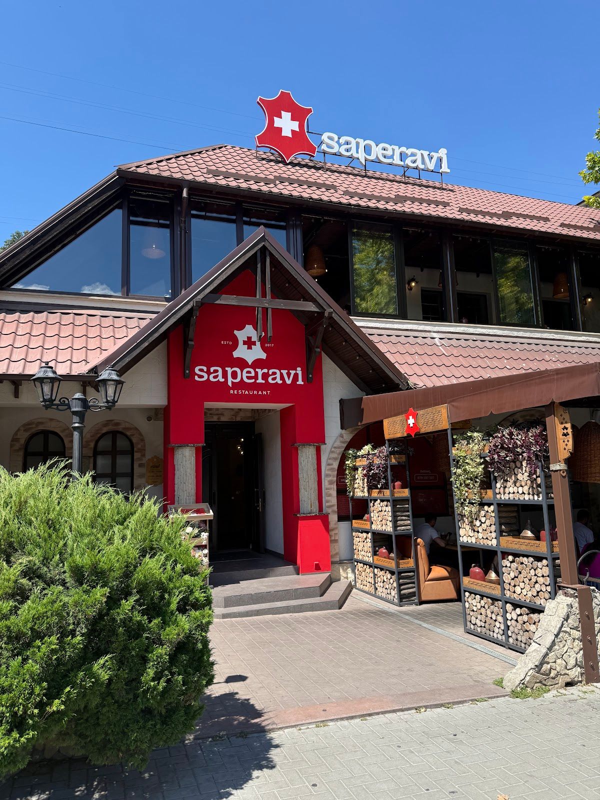 SAPERAVI Modern Caucasian Bar