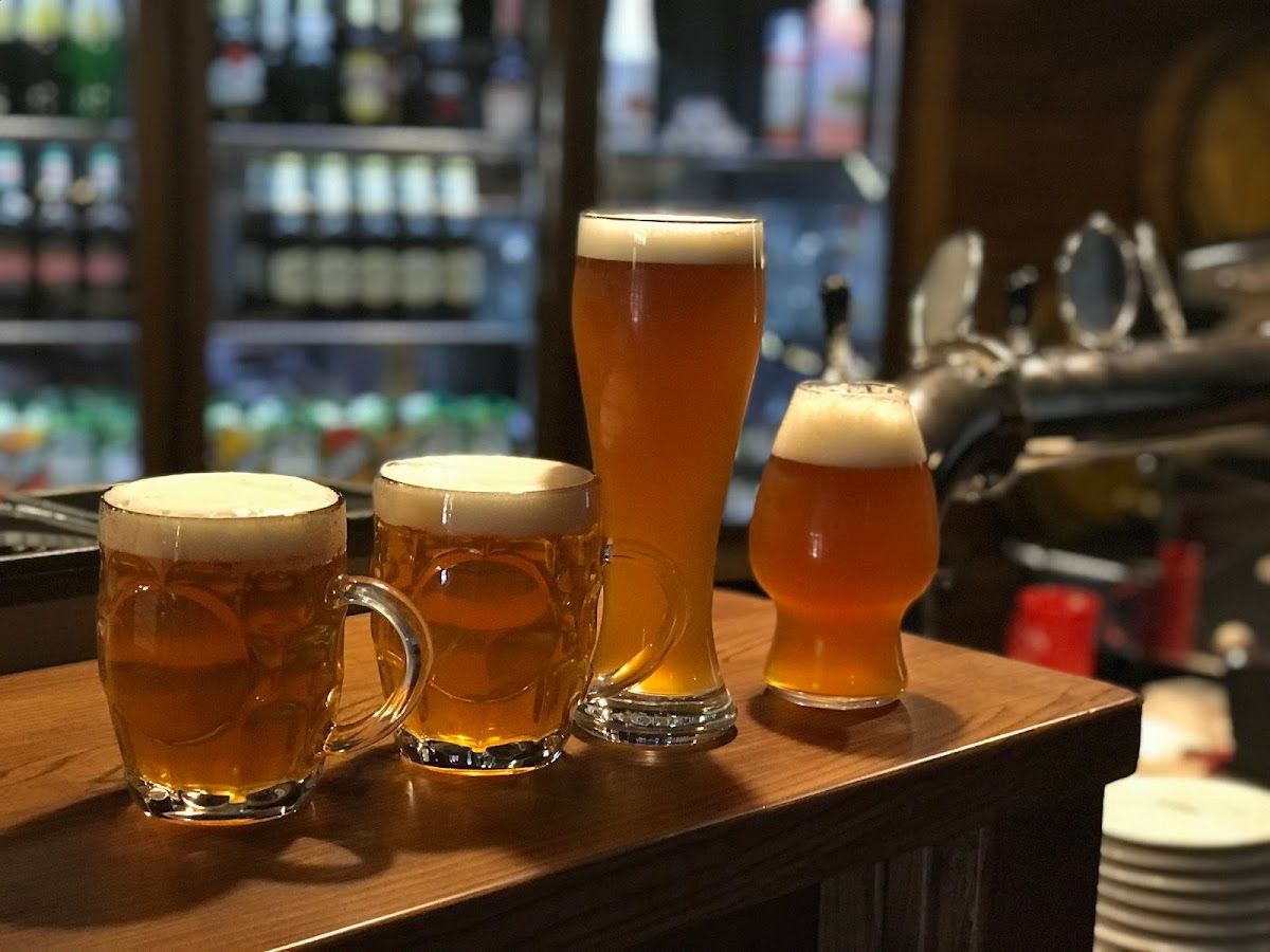 05 PUB photo 2