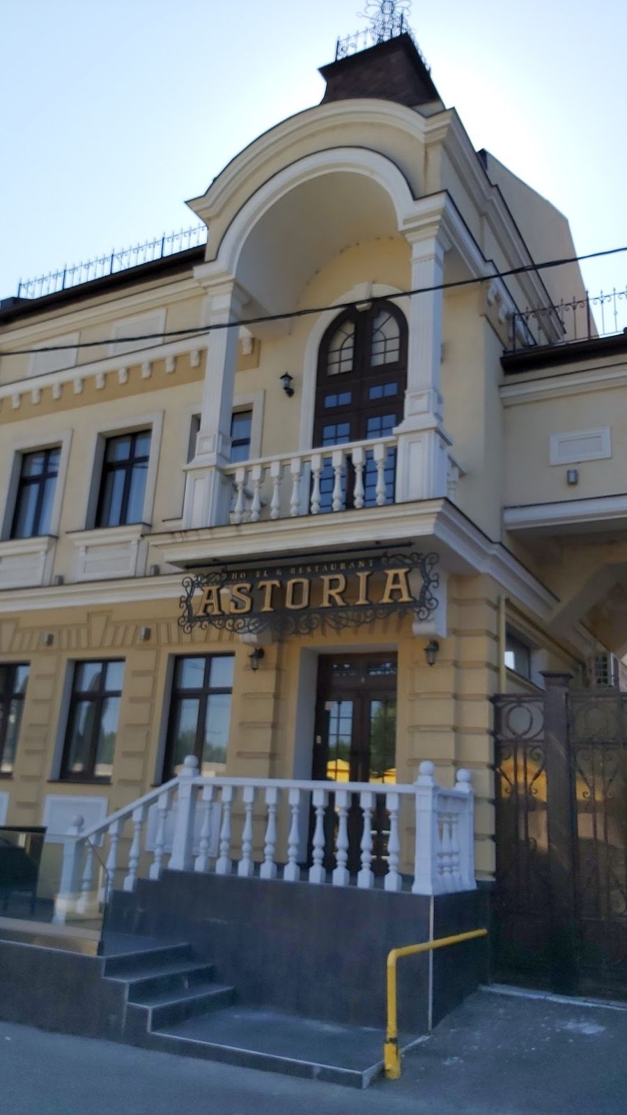 Astoria Hotel