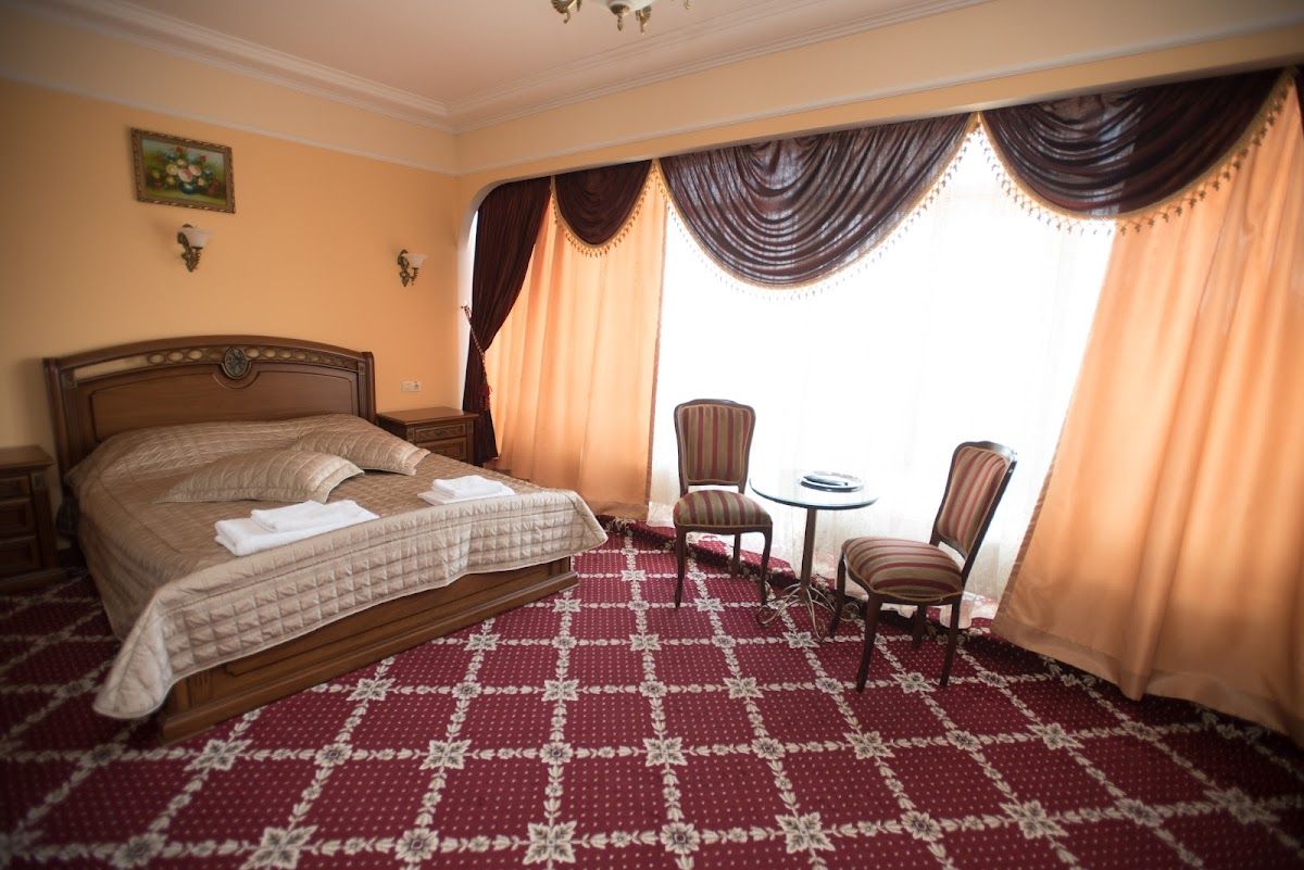 Altin Palace