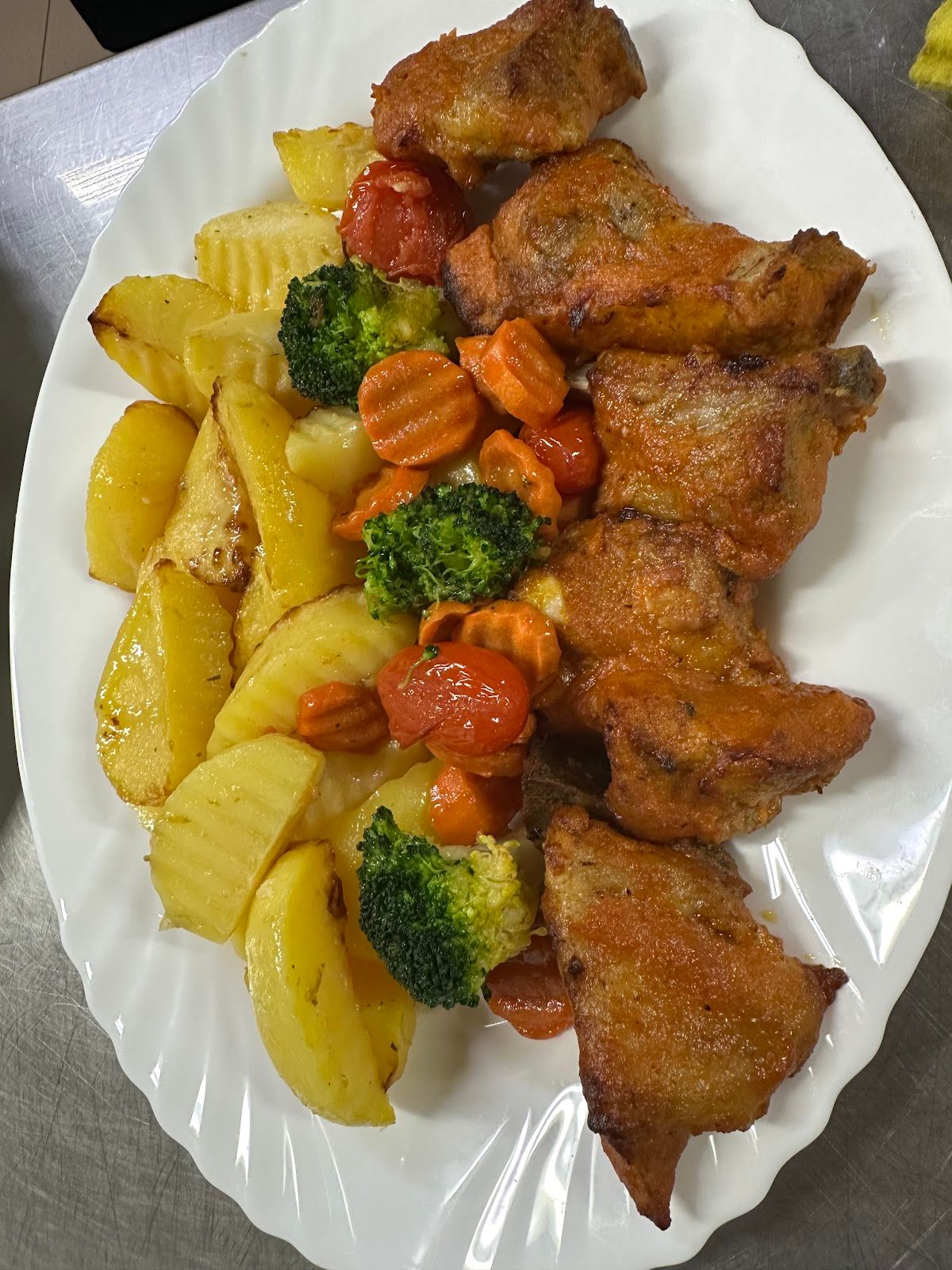 Restaurantul La Trei Frați photo 3