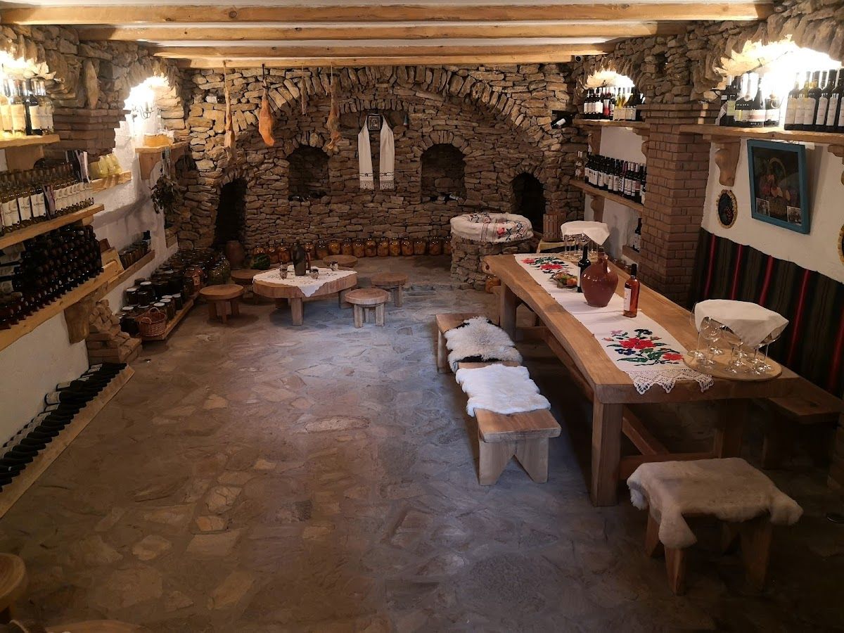 Restaurant "Favorit" Moroi Ltd photo 2