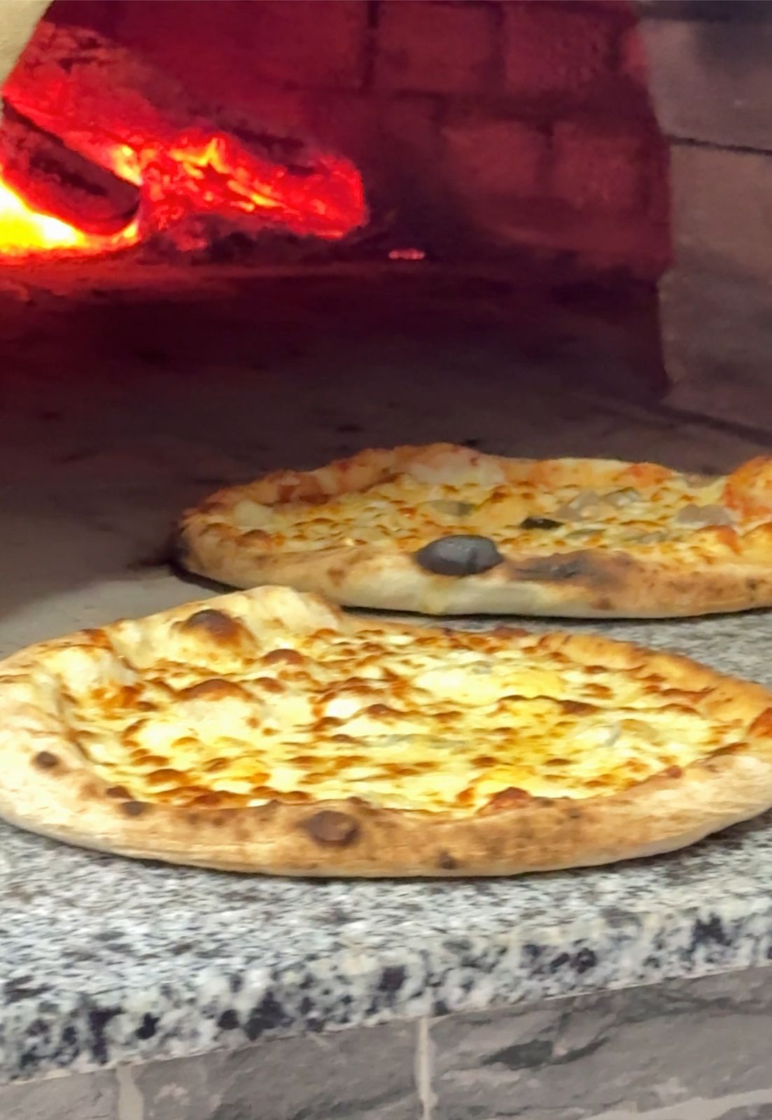 Pizza pe Vatră photo 4