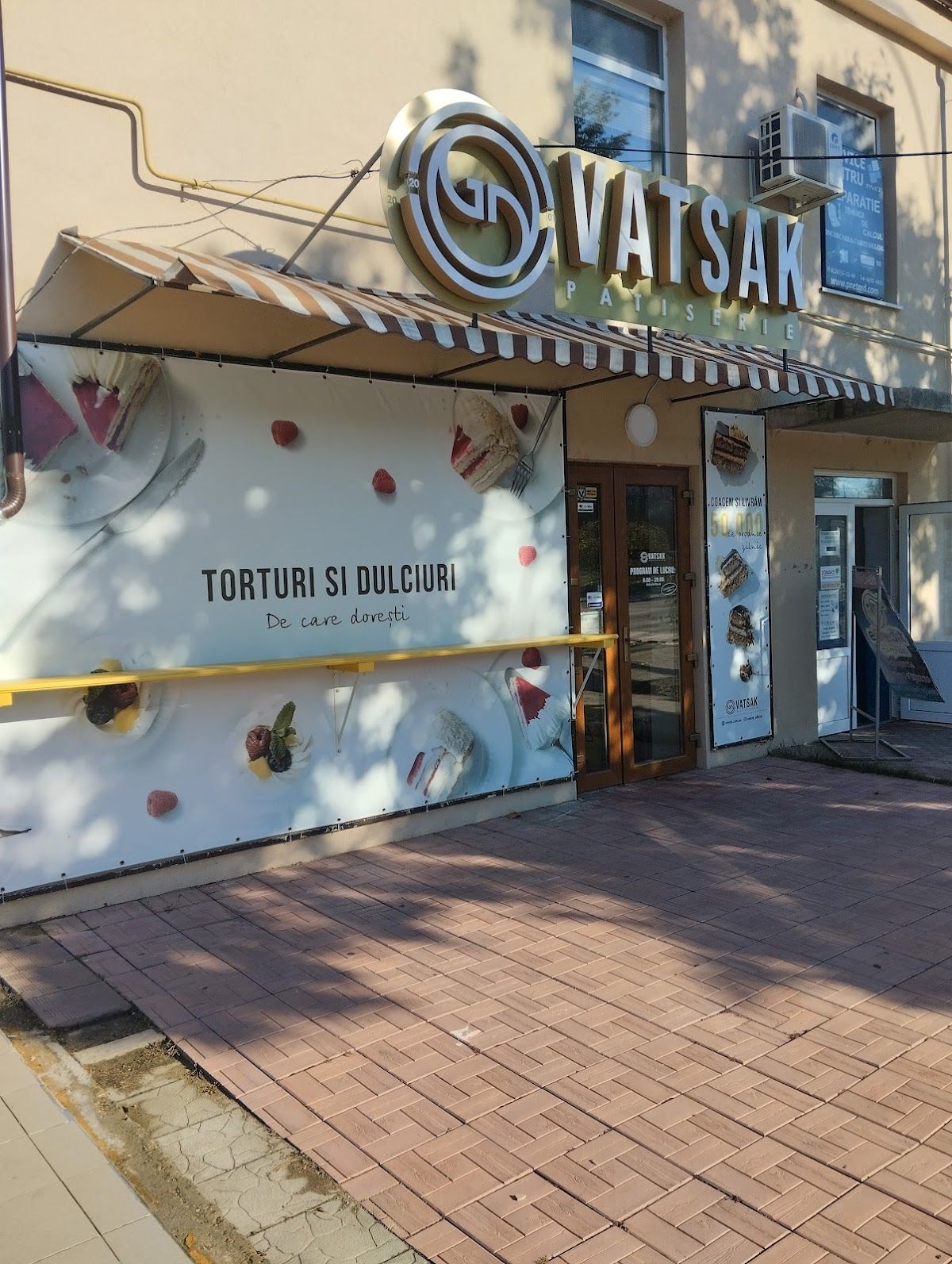 VATSAK - torturi și dulciuri photo 1