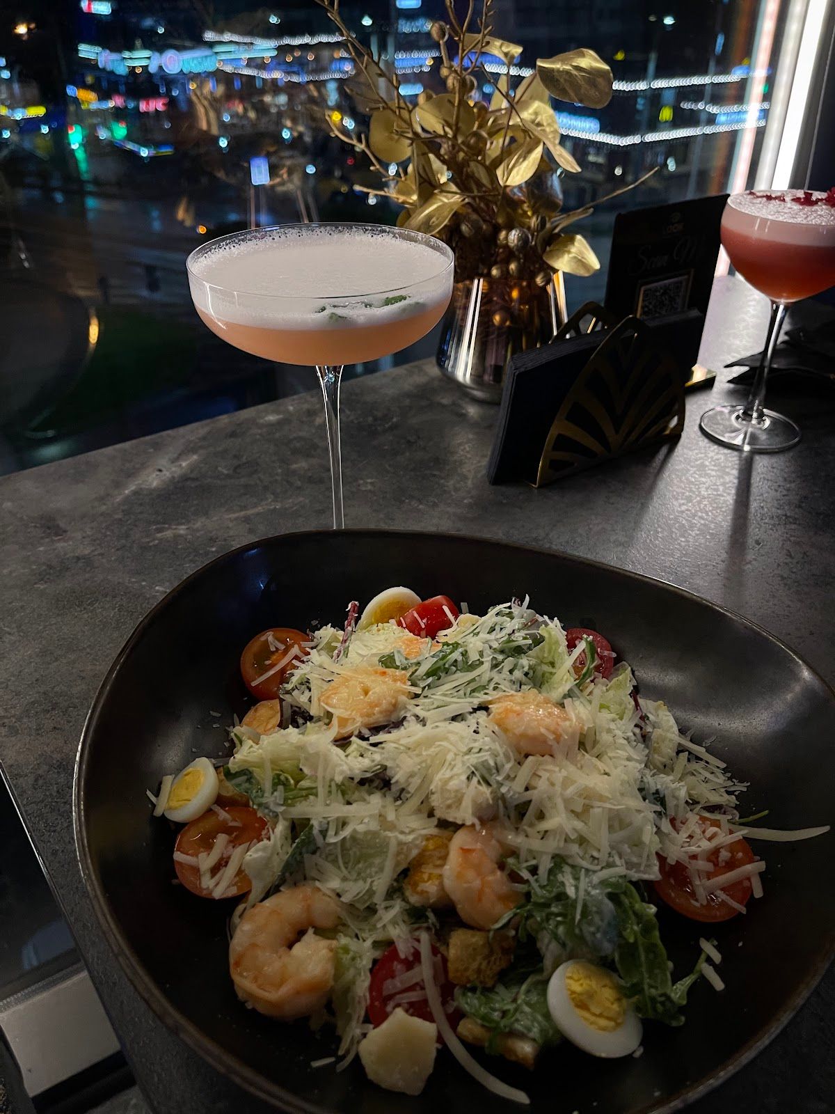 Look Restobar & Terrace photo 3