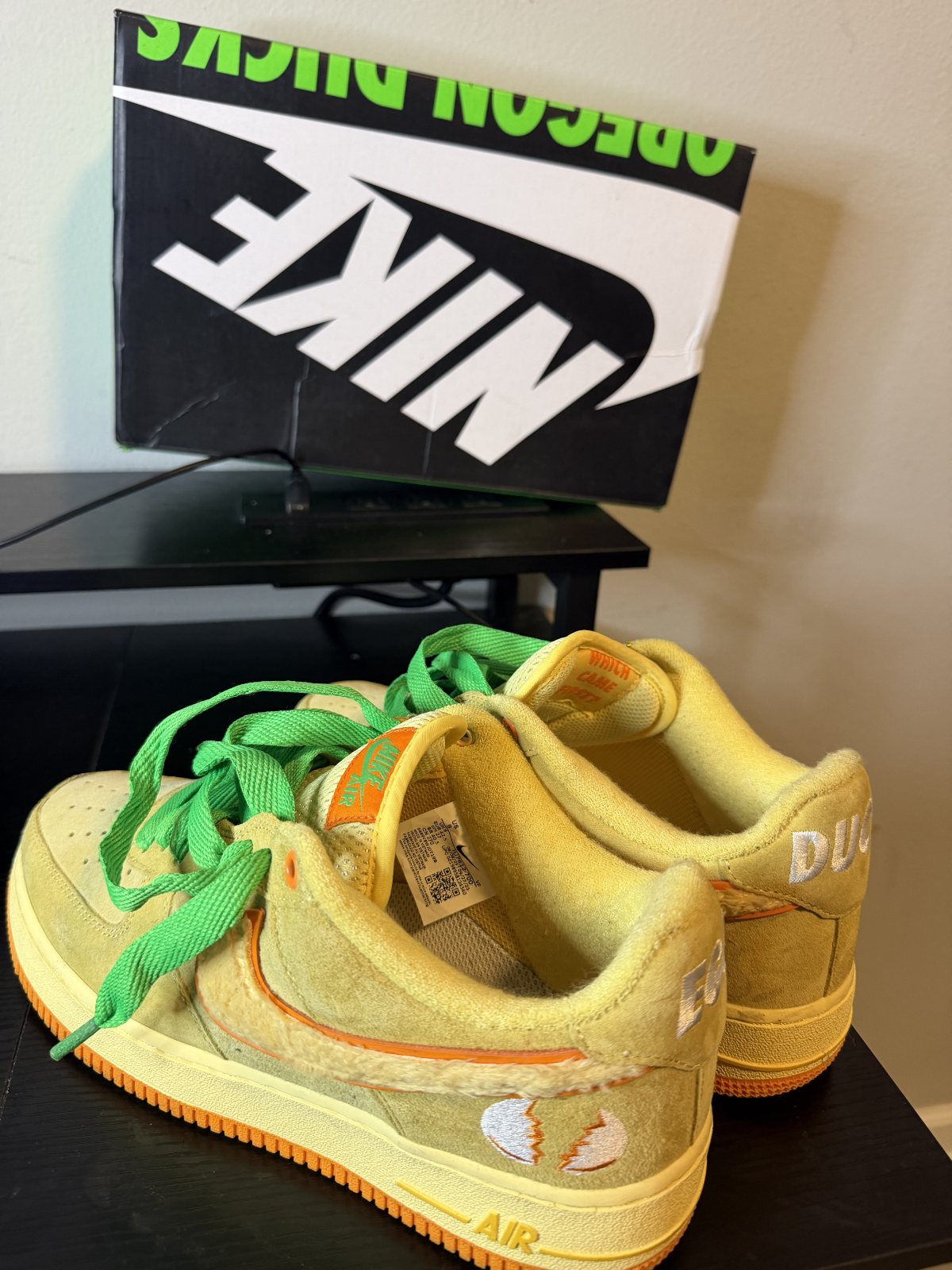 nike air force egg duck