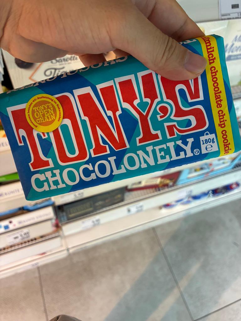 Tony's Chocolonely Vollmilch Chocolate Chip Cookie