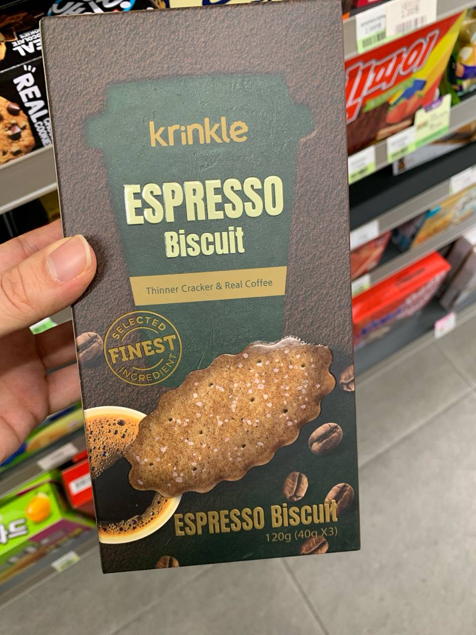 Krinkle Espresso Biscuit