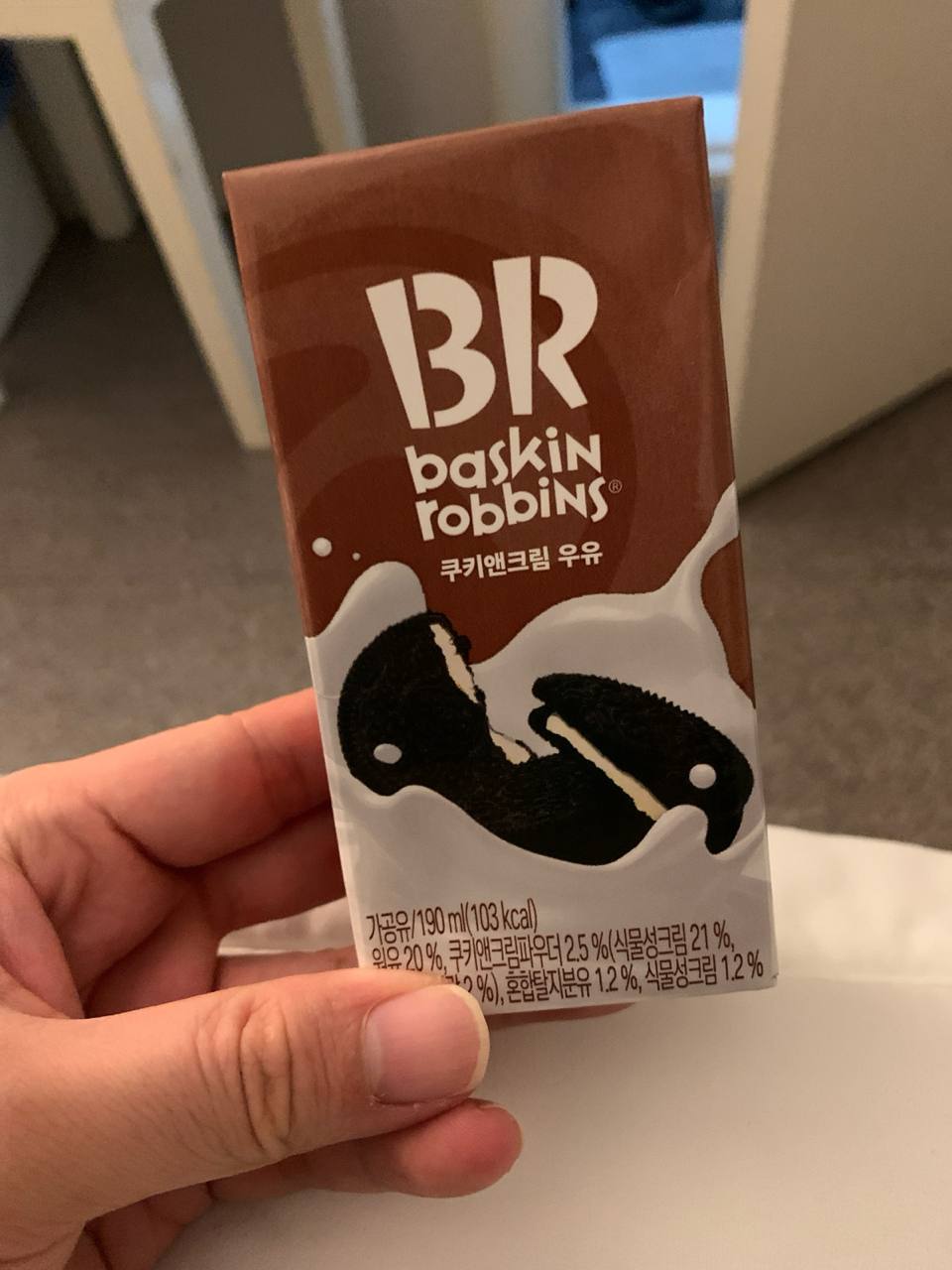 Baskin Robbins Cookies & Cream Milk