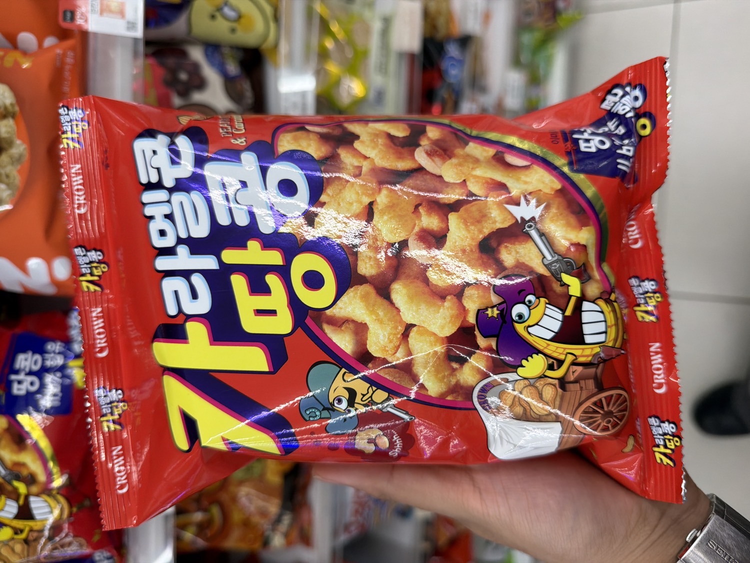 Crown Caramel Corn & Peanuts