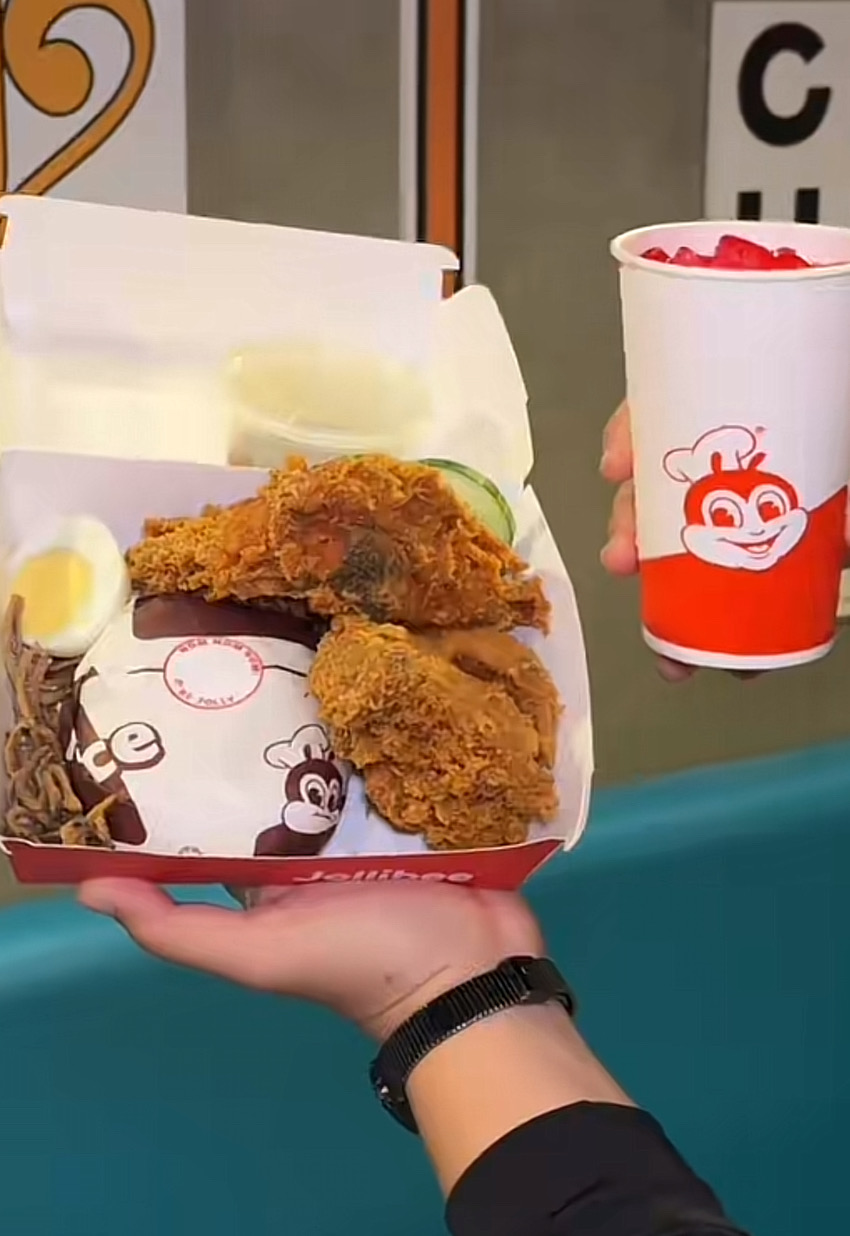 Jollibee Plaza Low Yat - Halal Restaurant in Kuala lumpur, Malaysia