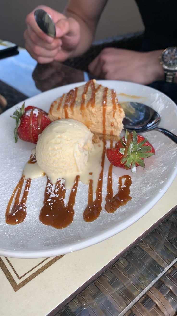 Nuo Cafe - Halal Restaurant in Kuala lumpur, Malaysia