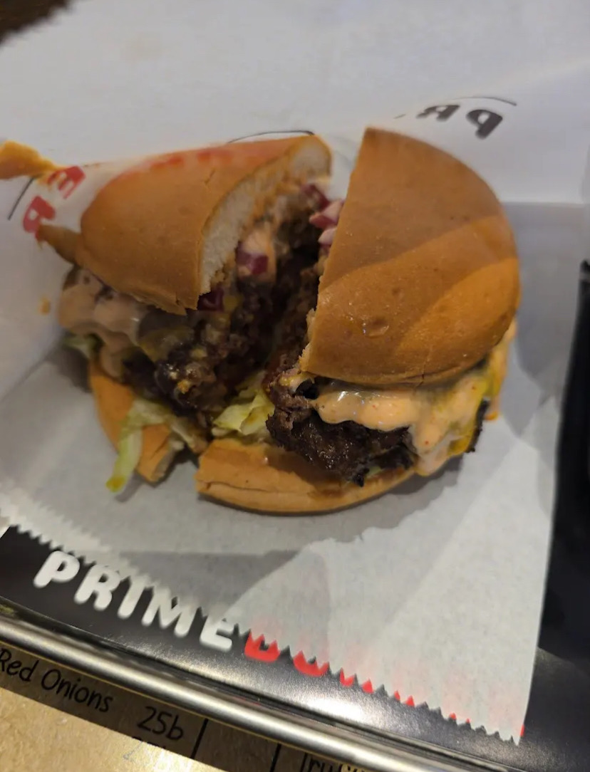 Prime Burger Central World community photo 3