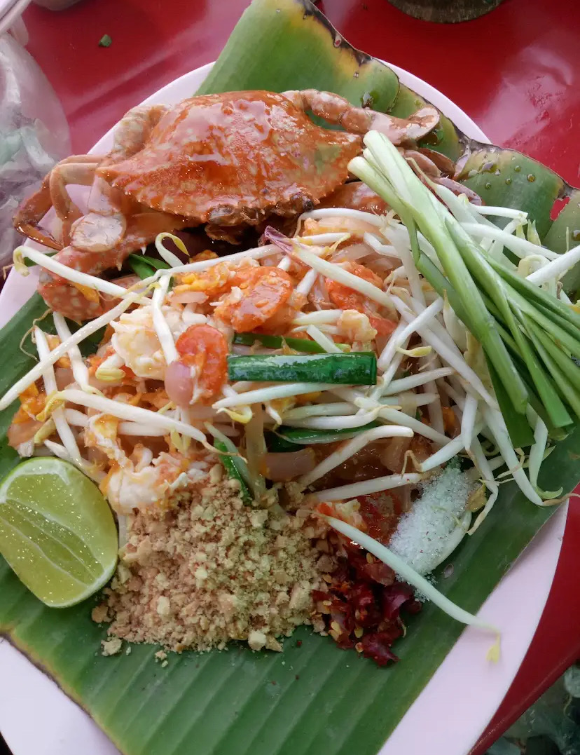 มิสเตอร์บัง อีสาน ฮาลาล - Halal Restaurant in Bangkok, Thailand