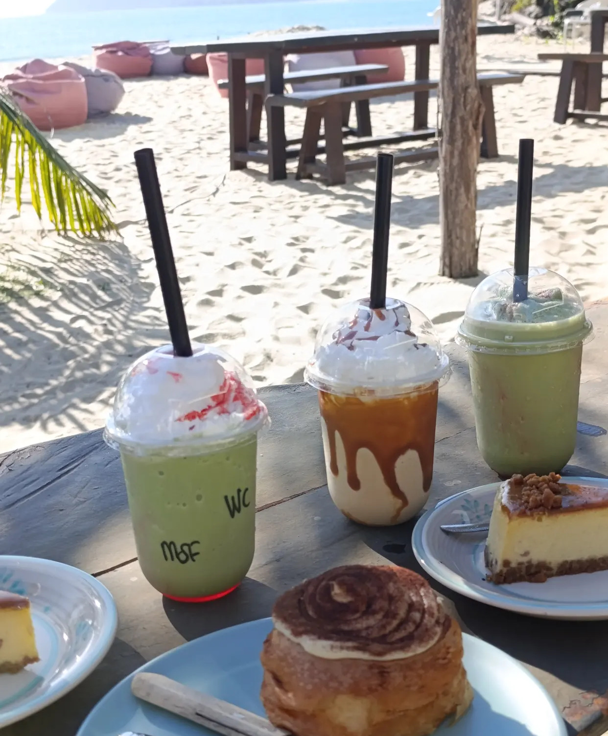 Ngopi Pantai Beachfront Coffeeshop - Halal Restaurant in Langkawi, Malaysia