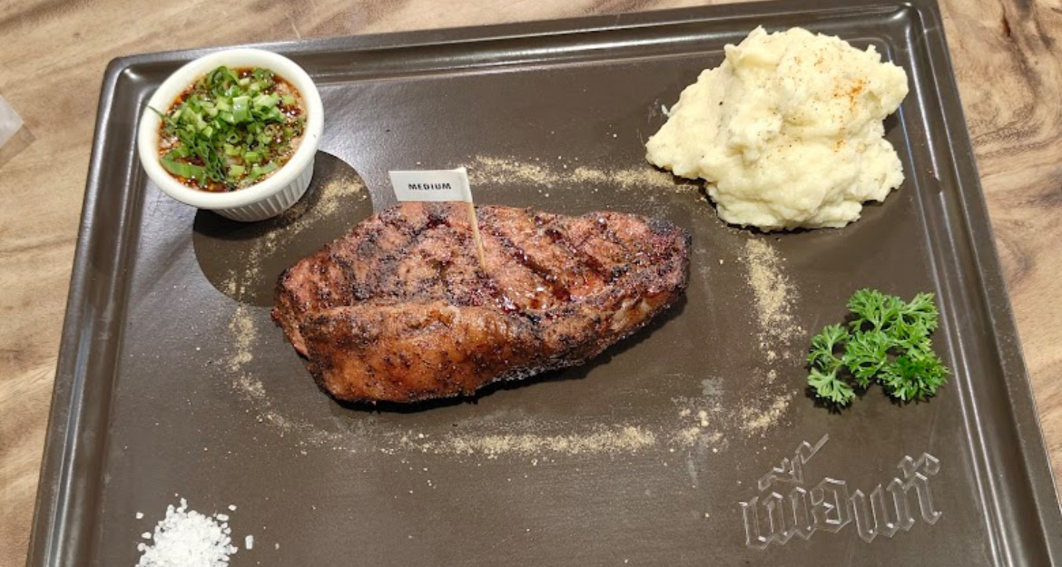 Nuatair Samyan Mitrtown (Halal) - Halal Restaurant in Bangkok, Thailand