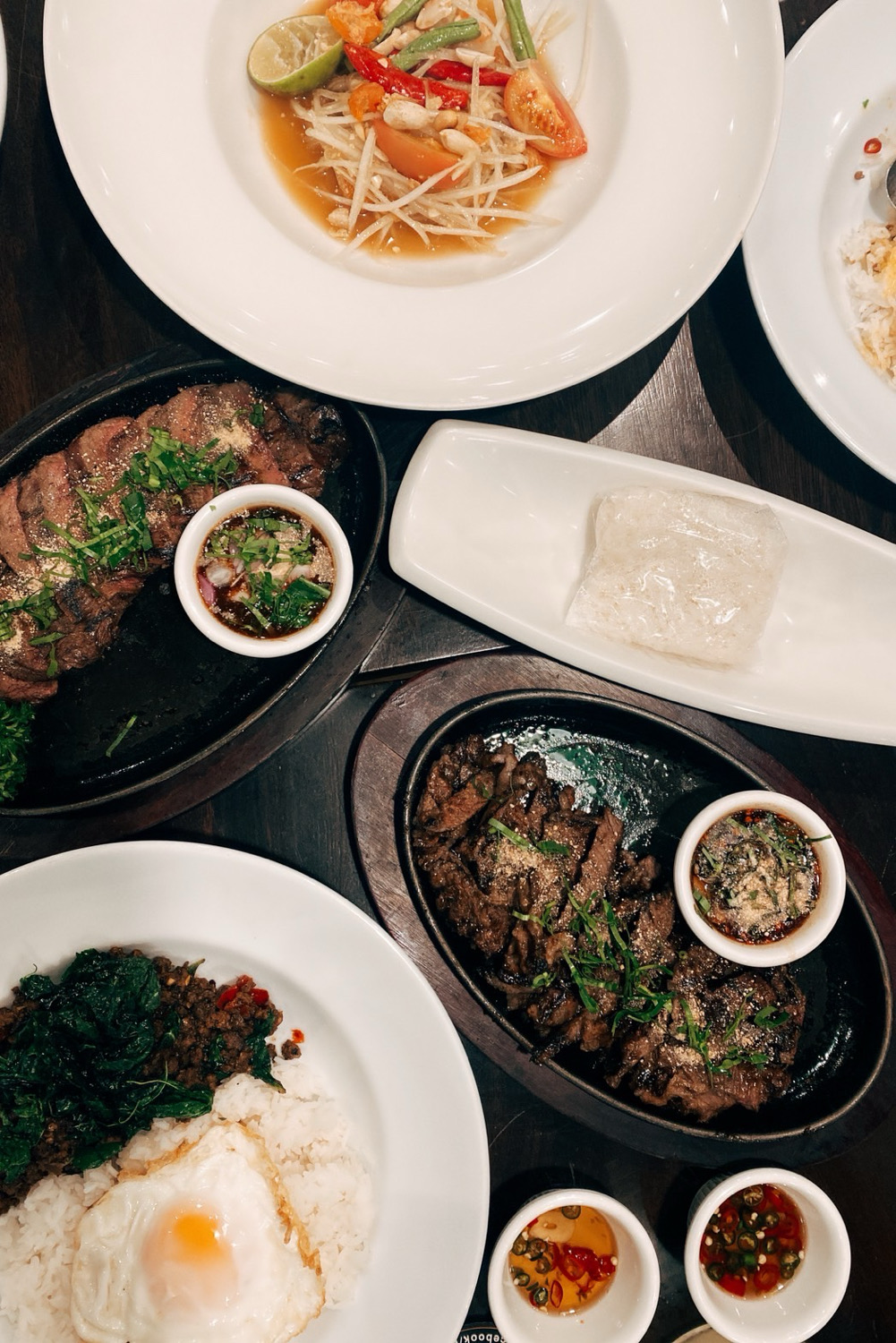 Nuatair Samyan Mitrtown (Halal) - Halal Restaurant in Bangkok, Thailand