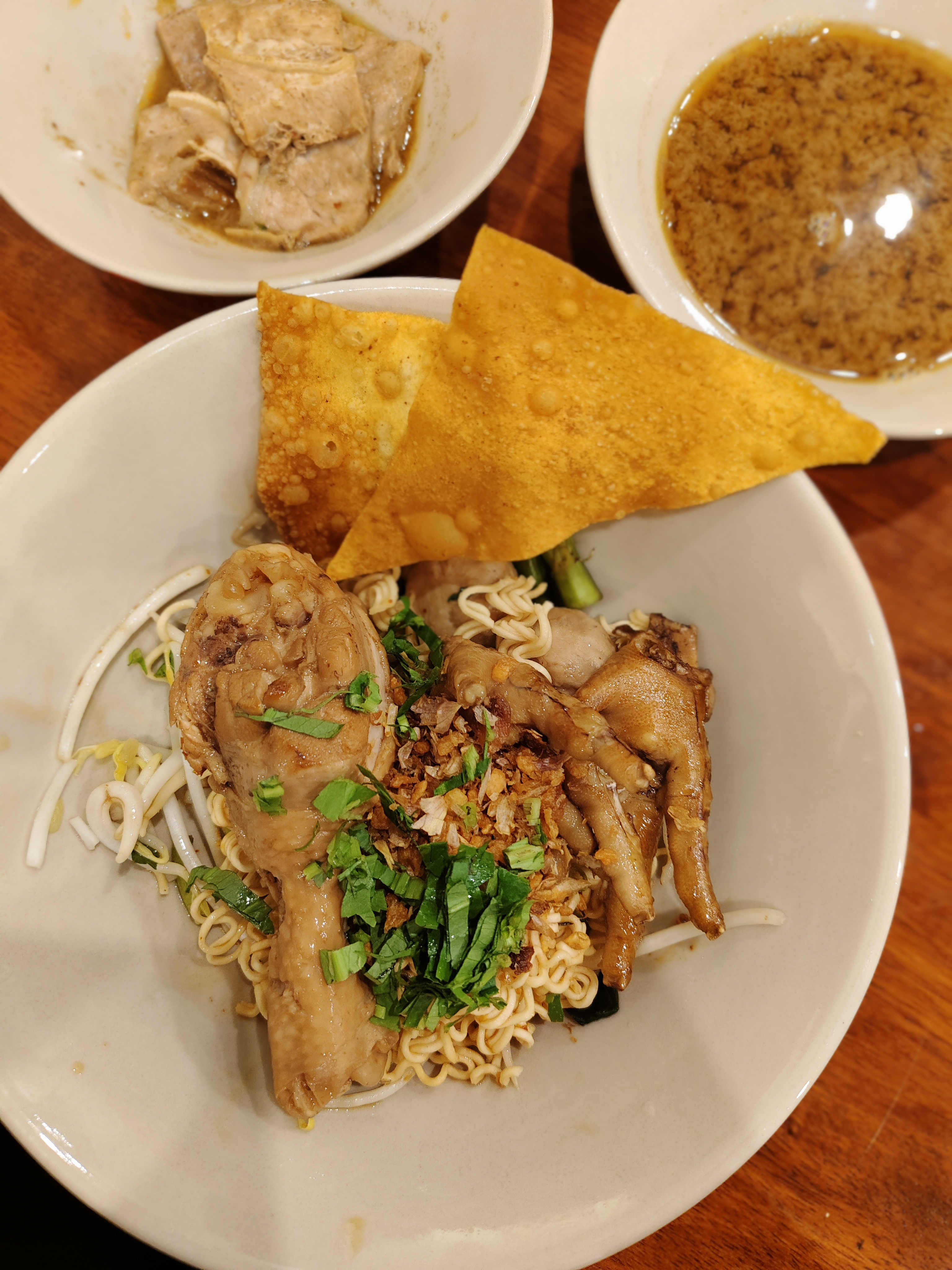 หอมเนื้อ ก๋วยเตี๋ยวเรือฮาลาล สาขาสามกอง - Hom Nuea Boat Noodle Halal Sam Kong community photo 1