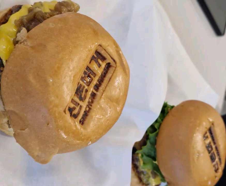 Sinchon Burger - Halal Restaurant in Unknown, South Korea