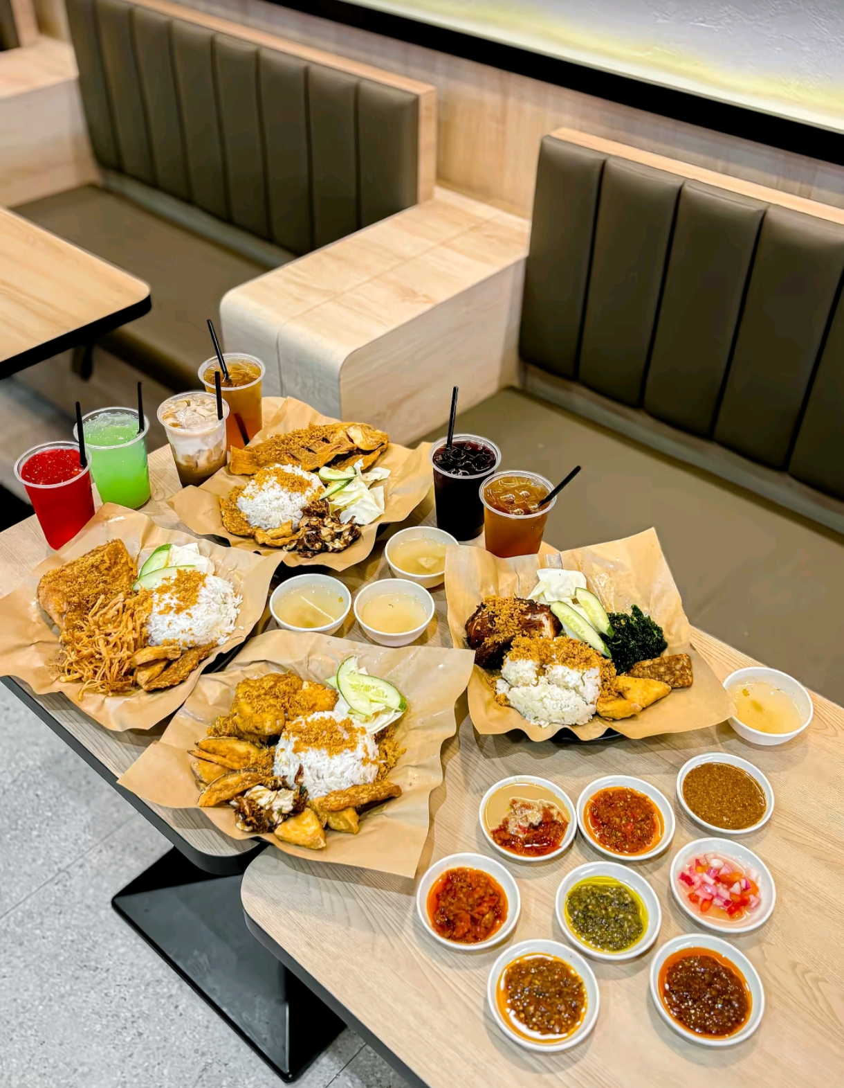 Penyetan Pak Han Indera Mahkota - Halal Restaurant in Kuantan, Malaysia