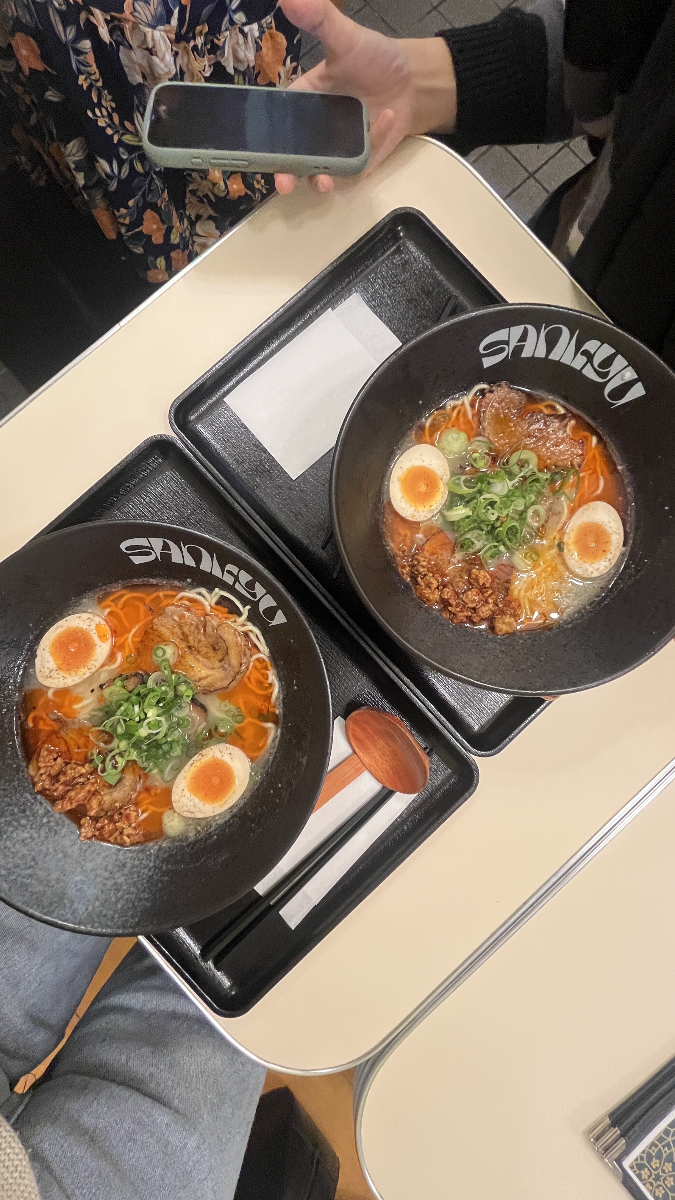 Sankyu Halal Ramen Japanese Food Asakusa 三休ハラール日本料理浅草店 community photo 2