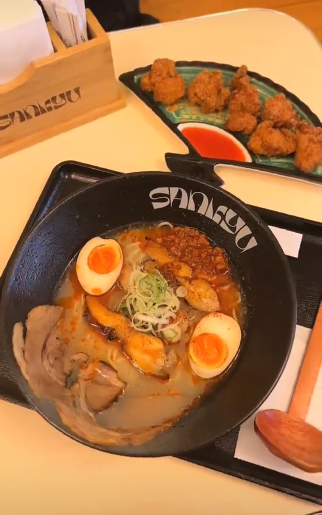 Sankyu Halal Ramen Japanese Food Asakusa 三休ハラール日本料理浅草店 community photo 4