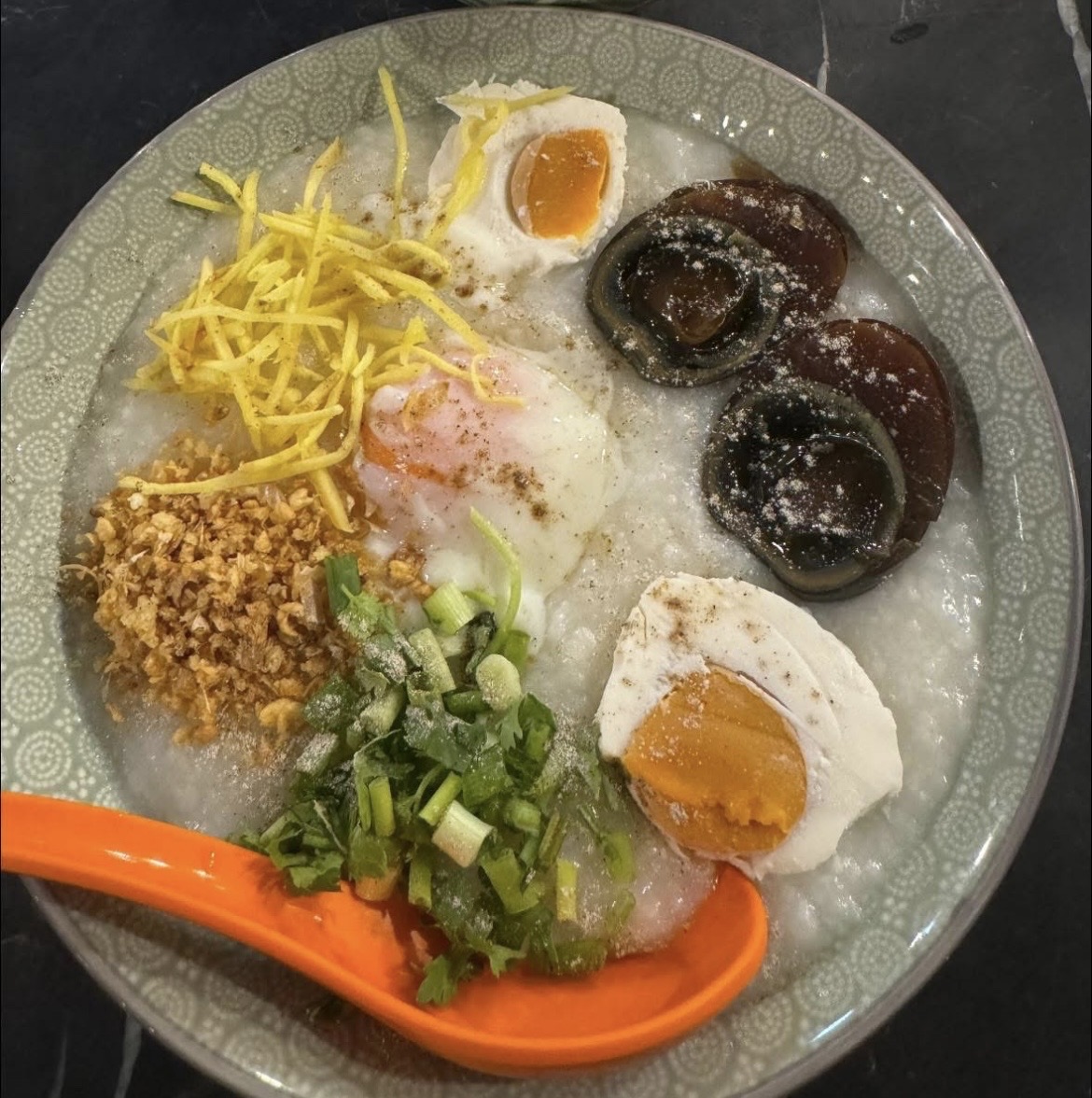 สถานีโรตี & ชาชัก Roti & Cha Cha Station community photo 1