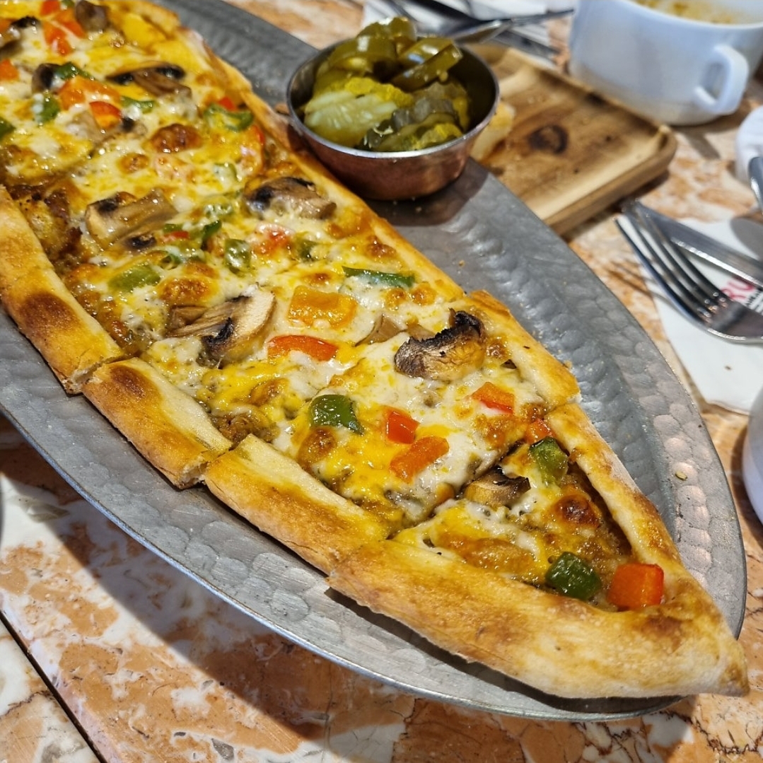 Kervan Turkish Restaurant Halal ITAEWON - Halal Restaurant in Seoul, South Korea