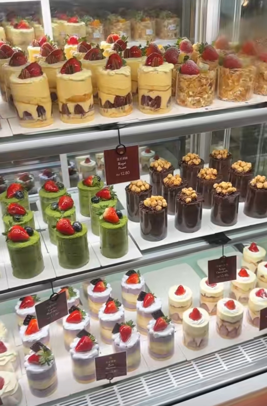 Charlotte.Co - Halal Restaurant in Ipoh, Malaysia