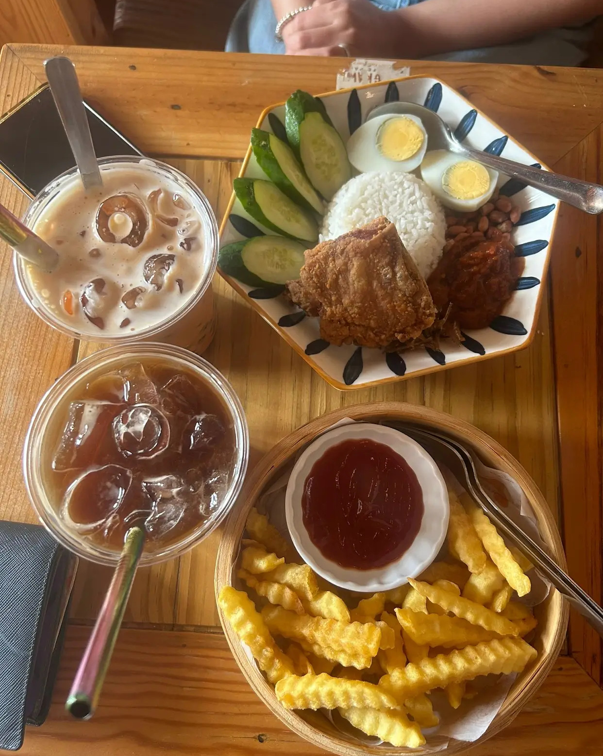 Lang Cafey House - Halal Restaurant in Langkawi, Malaysia