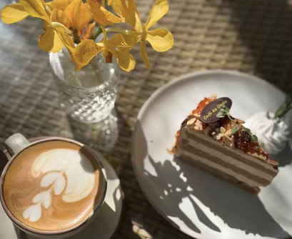 Cafe de Oasis & Toby's Pizza community photo 1