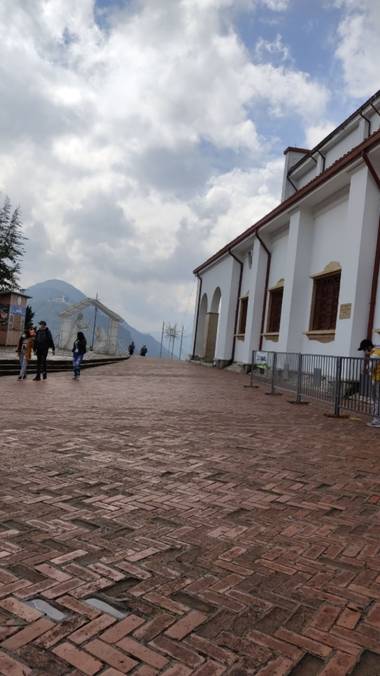 Cesarjimenezarcia en Hamelin: Monserrate tours - Actividad  (Bogotá, D.C.)