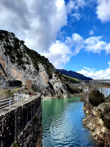 Naomi en Hamelin: Paisaje  (Huesca), #paisajenatural#pantanodelapeña#CumpleHamelin