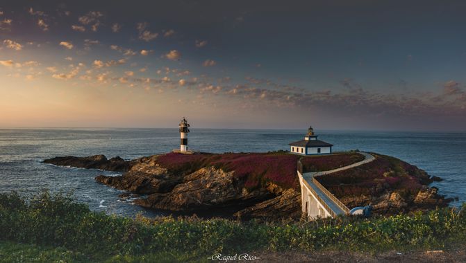 Ricogar en Hamelin: Paisaje  (Ribadeo), #atardecer #sunset #lighthouse #landscape 