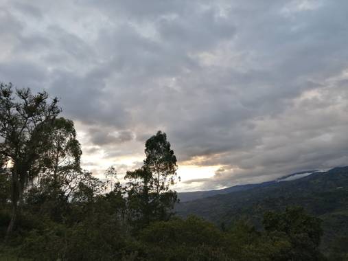 Lorenavallejo27 en Hamelin: Paisaje  (Garagoa), Lindo atardecer en #Colombia #garagoa #boyacá