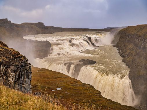Tomasbejar en Hamelin: Paisaje  (Bláskógabyggð), #gullfoss #catarata