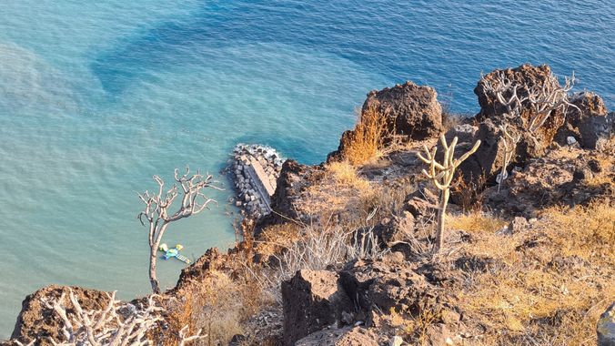 Maria Pérez Gómez en Hamelin: Paisaje  (Tazacorte), #muelleviejo #elpuerto #marymontaña #paisajecostero #lapalma