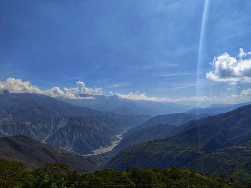 Amivalbuena en Hamelin: Paisaje, Chicamocha