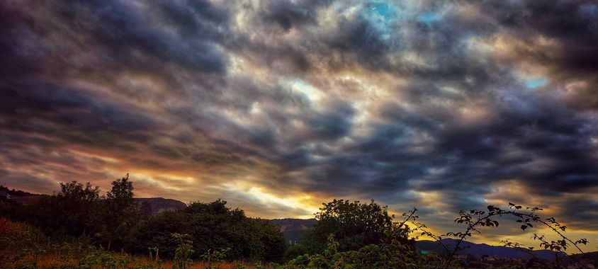 Sortueta en Hamelin: Paisaje  (Castro-Urdiales), Amanecer en Cantabria 
