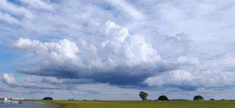 lcattay en Hamelin: Paisaje, #cieloazul #paranacito 