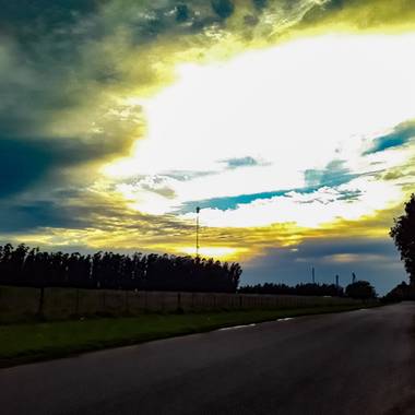 Gabriela Analía Russo en Hamelin: Paisaje  (Mechongué), Mañana en el campo
