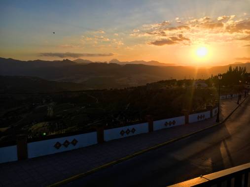valeriamarc98 en Hamelin: Paisaje  (Ronda), Ronda. #naturalezaespaña #andalusia #sol #montaña 