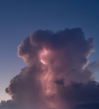lidiamontserrat48.lm en Hamelin: Paisaje  (Villafranca de Ebro), Nubes y rayos.

#nubes
#rayos
#tormenta
#cielos
#hamelin 