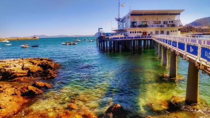 Sortueta en Hamelin: Paisaje  (Castro-Urdiales), Ni en Agosto...☀️😎🏖️