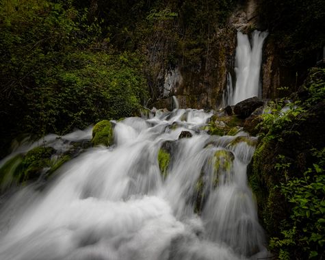 Justi en Hamelin: Paisaje  (Bagà), El Bullidor de la Llet es un espectacular salto de agua dentro del Parque Natural del Cadí-Moixeró en Barcelona. También...