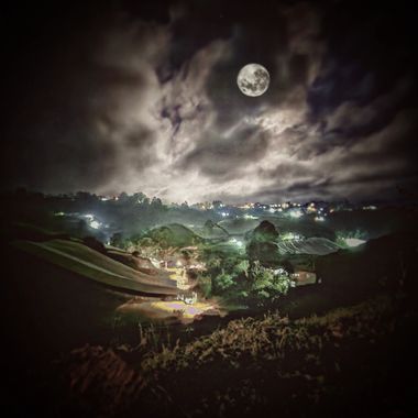 Andrés Nuñez Gallego en Hamelin: Paisaje  (Marinilla), #lunallena #lunacapricornio #astrofotografia #rurales #landscape #nocturnos
#anunezgallego