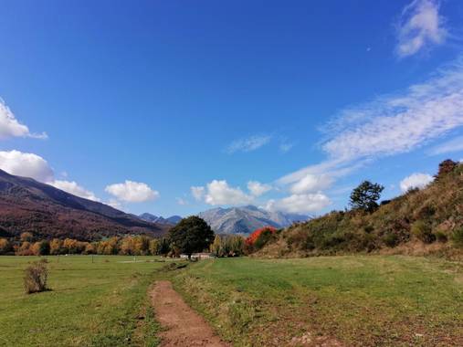 mariale en Hamelin: Paisaje, 📸 @marialemdza
#otoño20 #paisajes
Ruta del viernes, 09/10/2020
.
#Naturaleza #Montaña #BellezaNatural #otoño2020 #ProvinciaD...